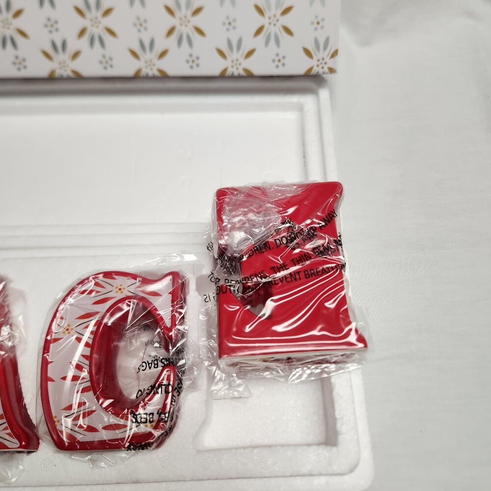 Temptations by Tara INSPIRATIONAL LETTERS word PEACE in Old World Red Pattern - Picture 5 of 15